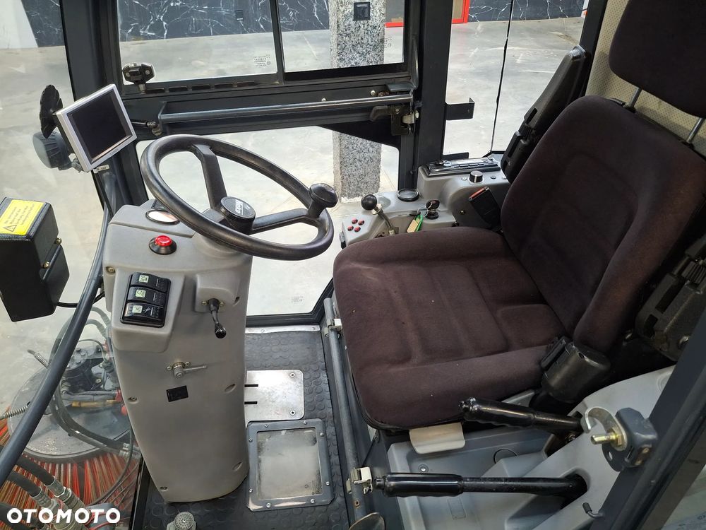 Inny Hako Citymaster 1200 1250 Zamiatarka Silnik Diesel Napęd 4x4 4WD Centralne Smarowanie Kamera Cofania - 19