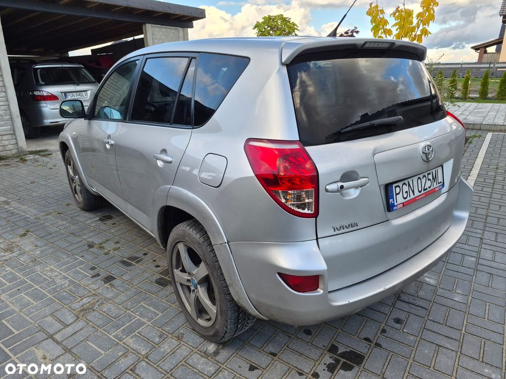 Toyota RAV4 2.2 D-CAT 4x4 Executive - 9
