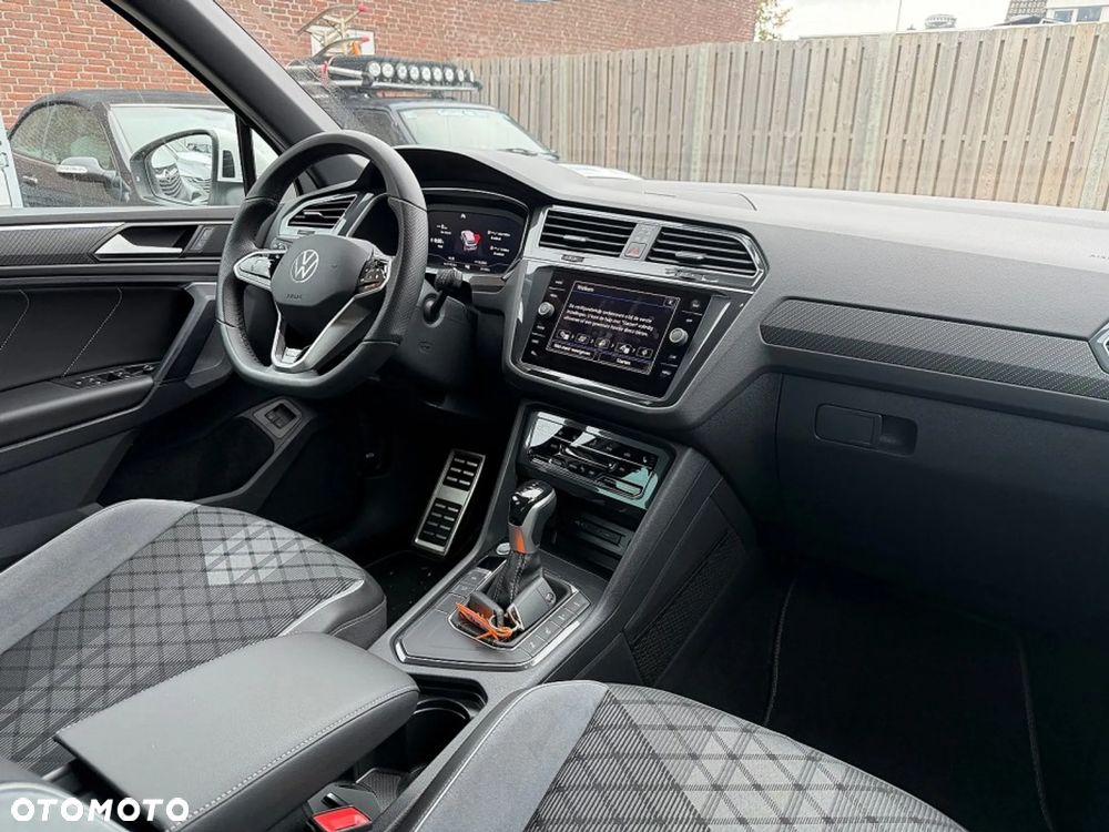 Volkswagen Tiguan - 5