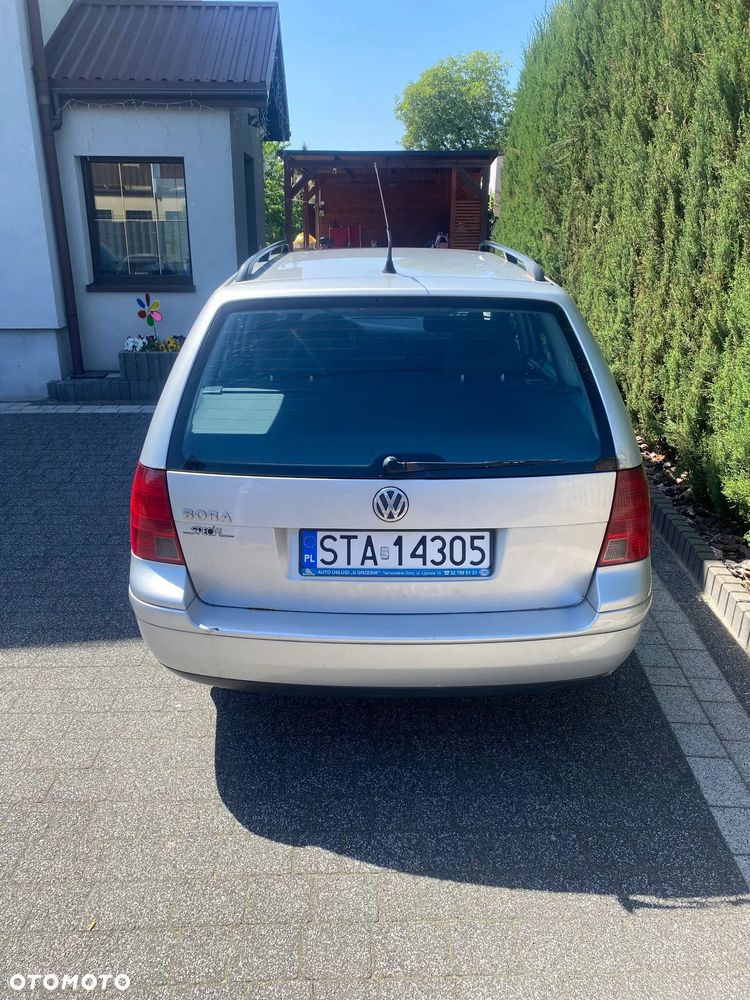 Volkswagen Bora Variant 1.9 TDI - 4
