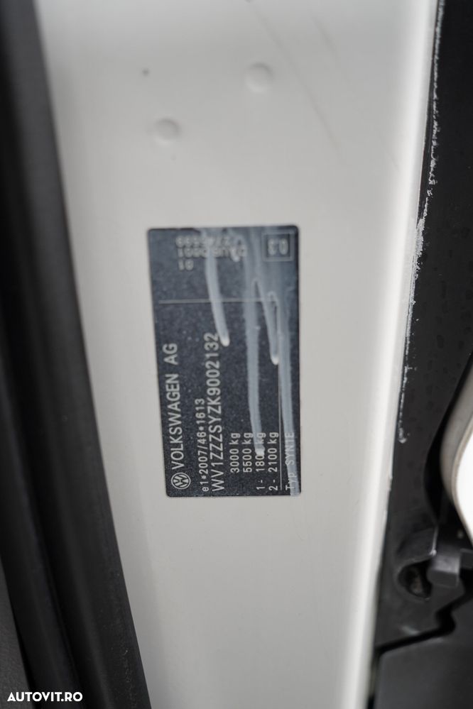 Volkswagen CRAFTER / 2.0 D / VAN TABĂ / GVW: 3500 KG / 2018 / IMPORTAT / DUPĂ CONTRACTUL DE SERVICE - 35