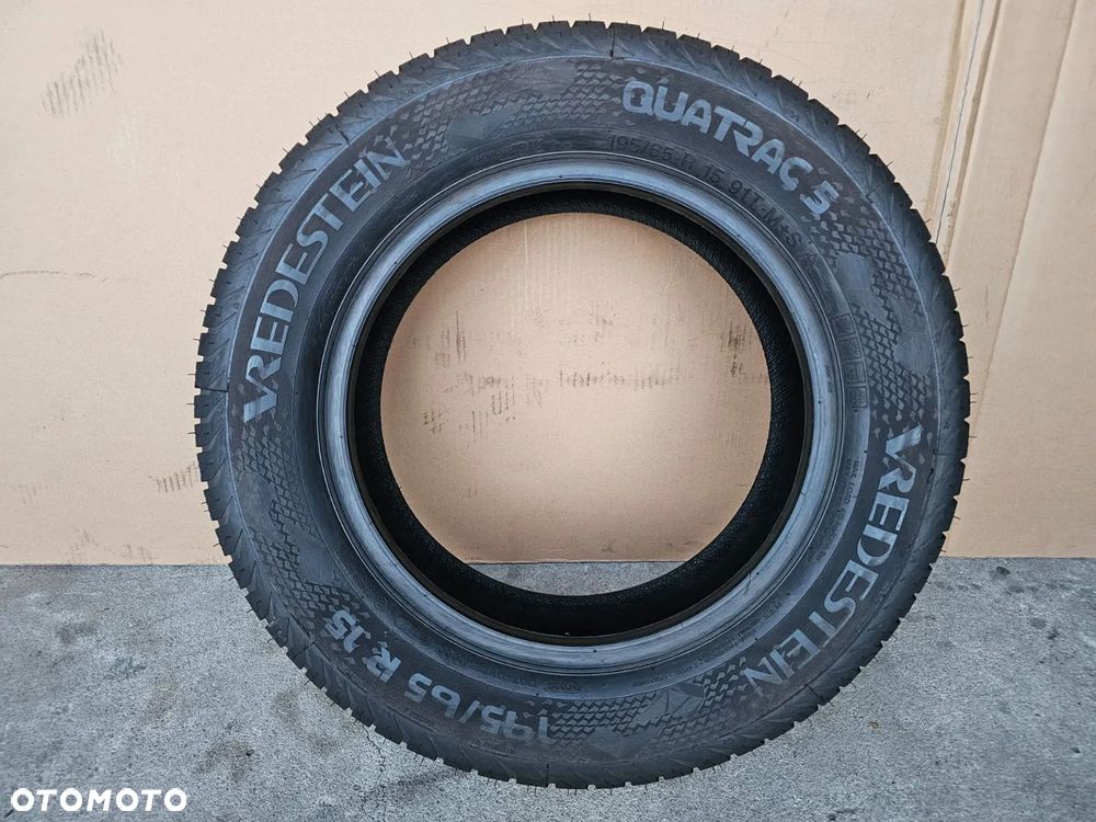(O60) 195/65R15 91T 7,3mm 17r / Vredestein Quatrac 5 - 4