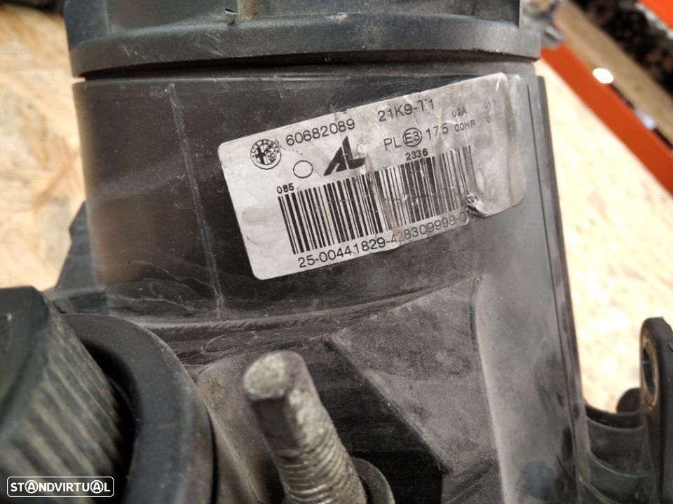 Farol Frt Esq Alfa Romeo 156 60682089 - 2