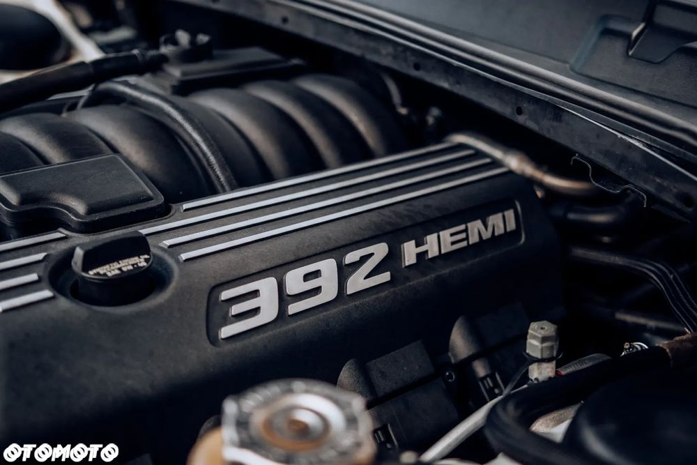 Dodge Challenger Automatik SRT 392 - 35