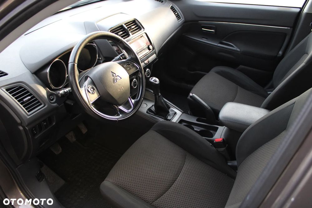 Mitsubishi ASX 1.6 Invite - 14