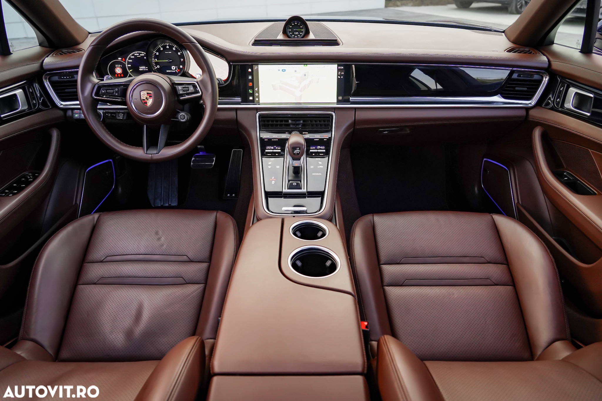 Porsche Panamera 4 E-Hybrid - 22