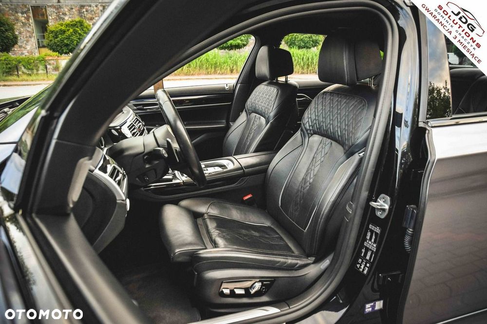 BMW Seria 7 750Ld xDrive - 12