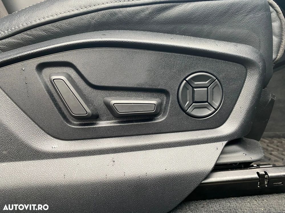 Audi Q7 3.0 50 TDI quattro Tiptronic S Line - 12