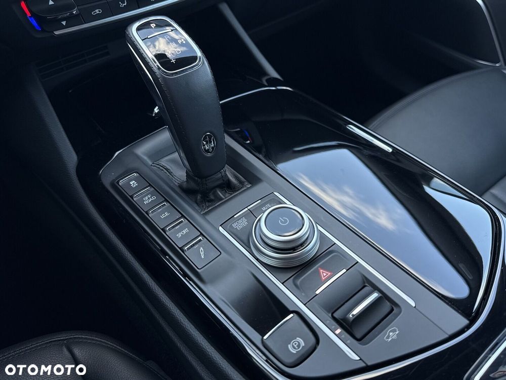 Maserati Levante - 22