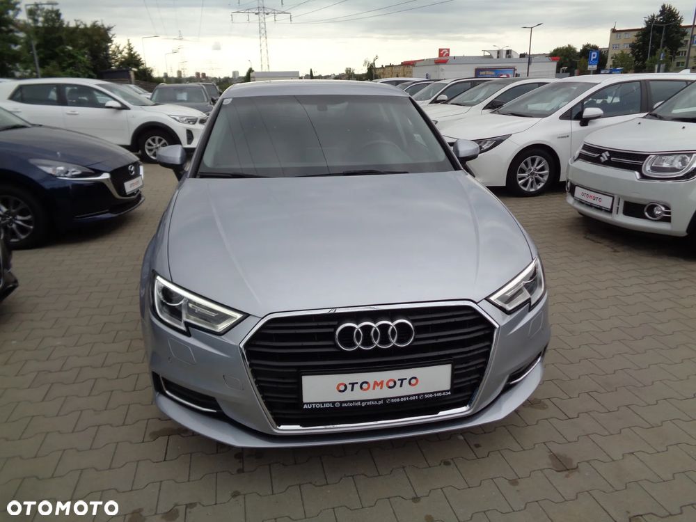Audi A3 Sportback - 3