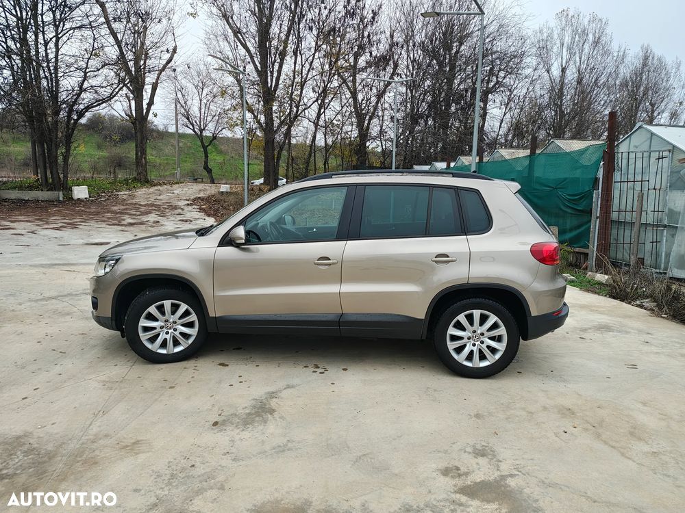 Volkswagen Tiguan 1.4 TSI BMT Sport&Style - 12