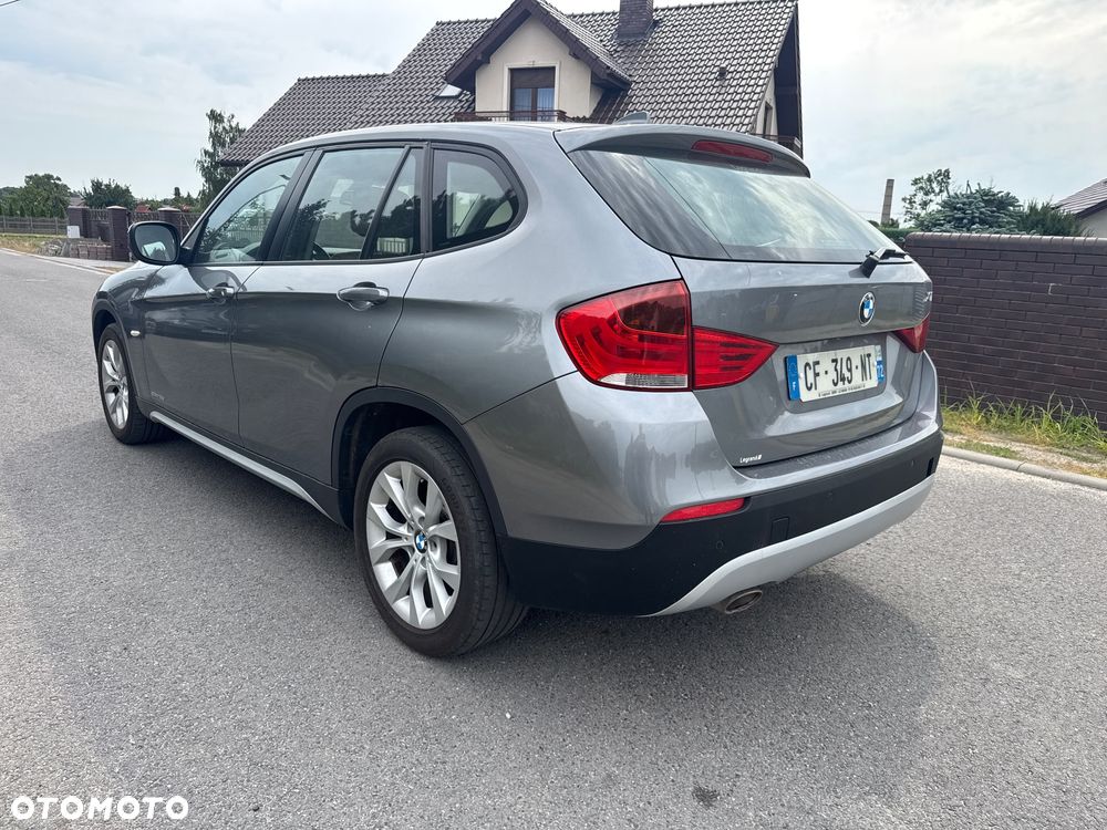 BMW X1 xDrive18d Sport Line - 6