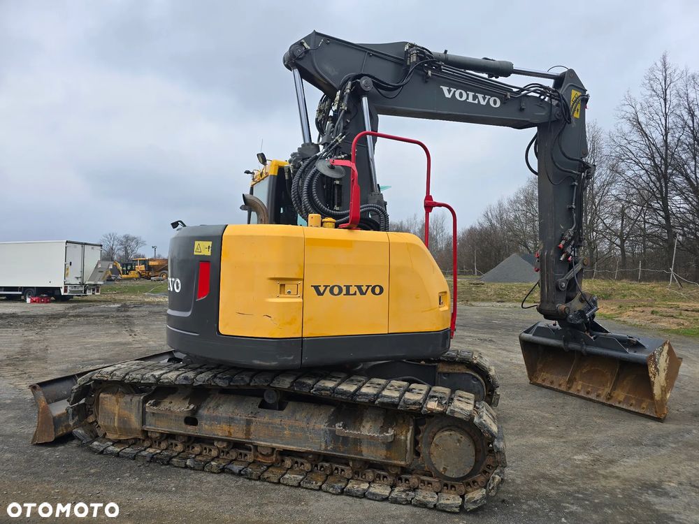 Volvo ECR145 - 19