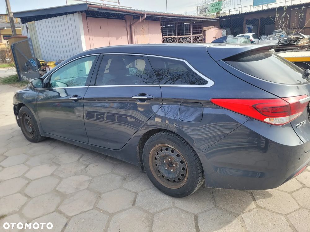 Hyundai i40 Kombi blue 1.7 CRDi DCT Premium - 9