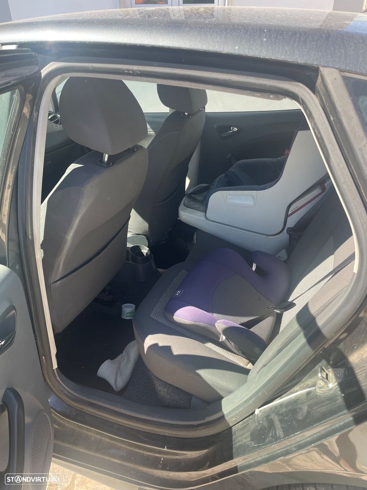 SEAT Ibiza 1.9 TDi Style DPF - 2