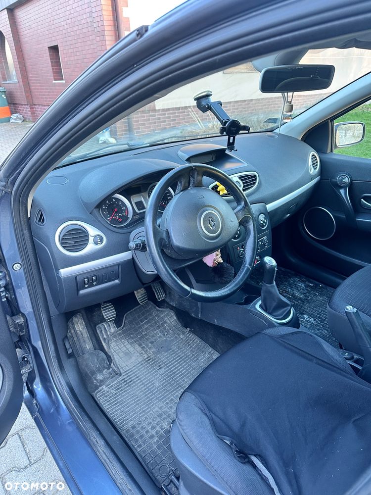 Renault Clio 1.2 16V Dwudziestka Euro5 - 7