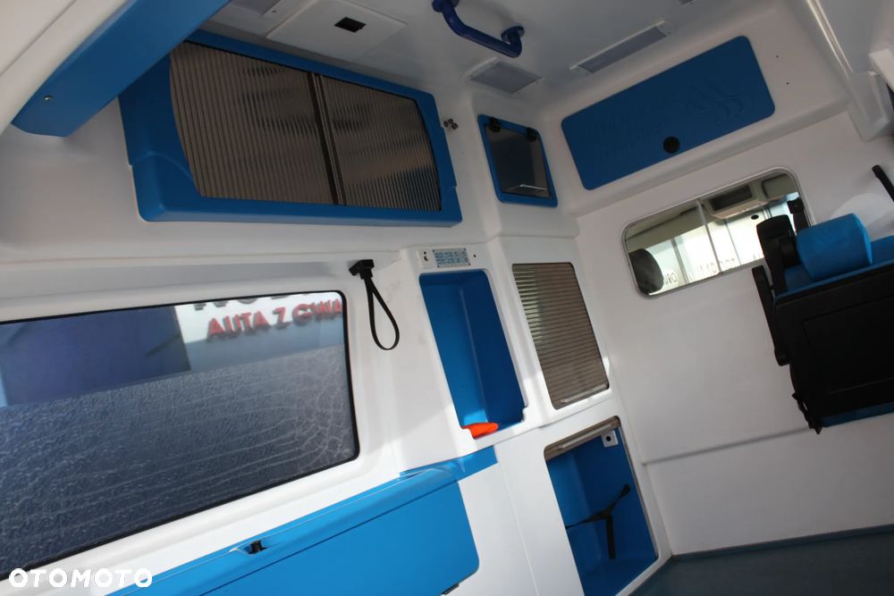 Volkswagen Transporter T5 LIFT - 7