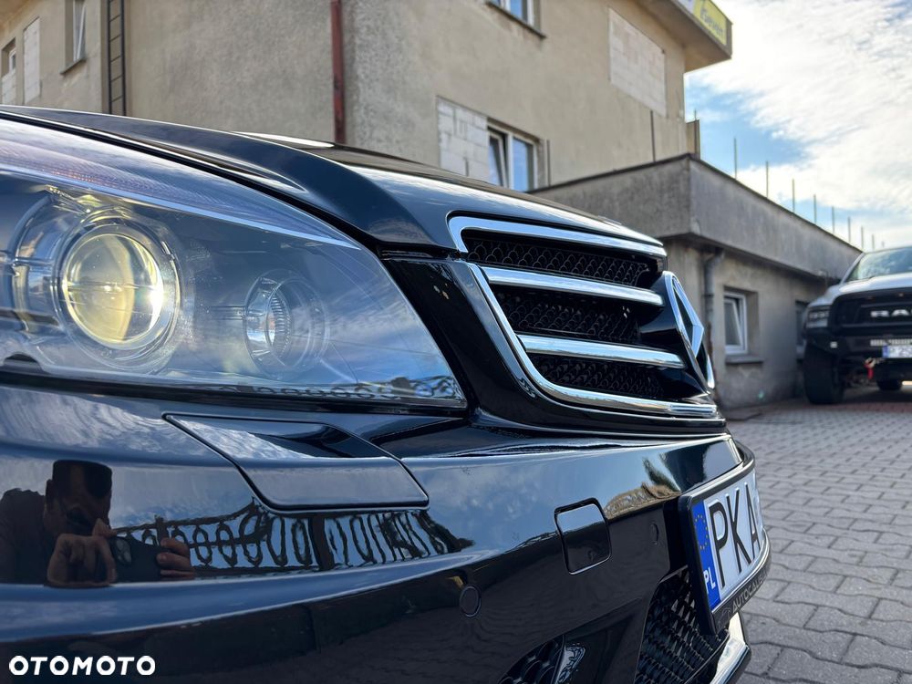 Mercedes-Benz Klasa C - 30