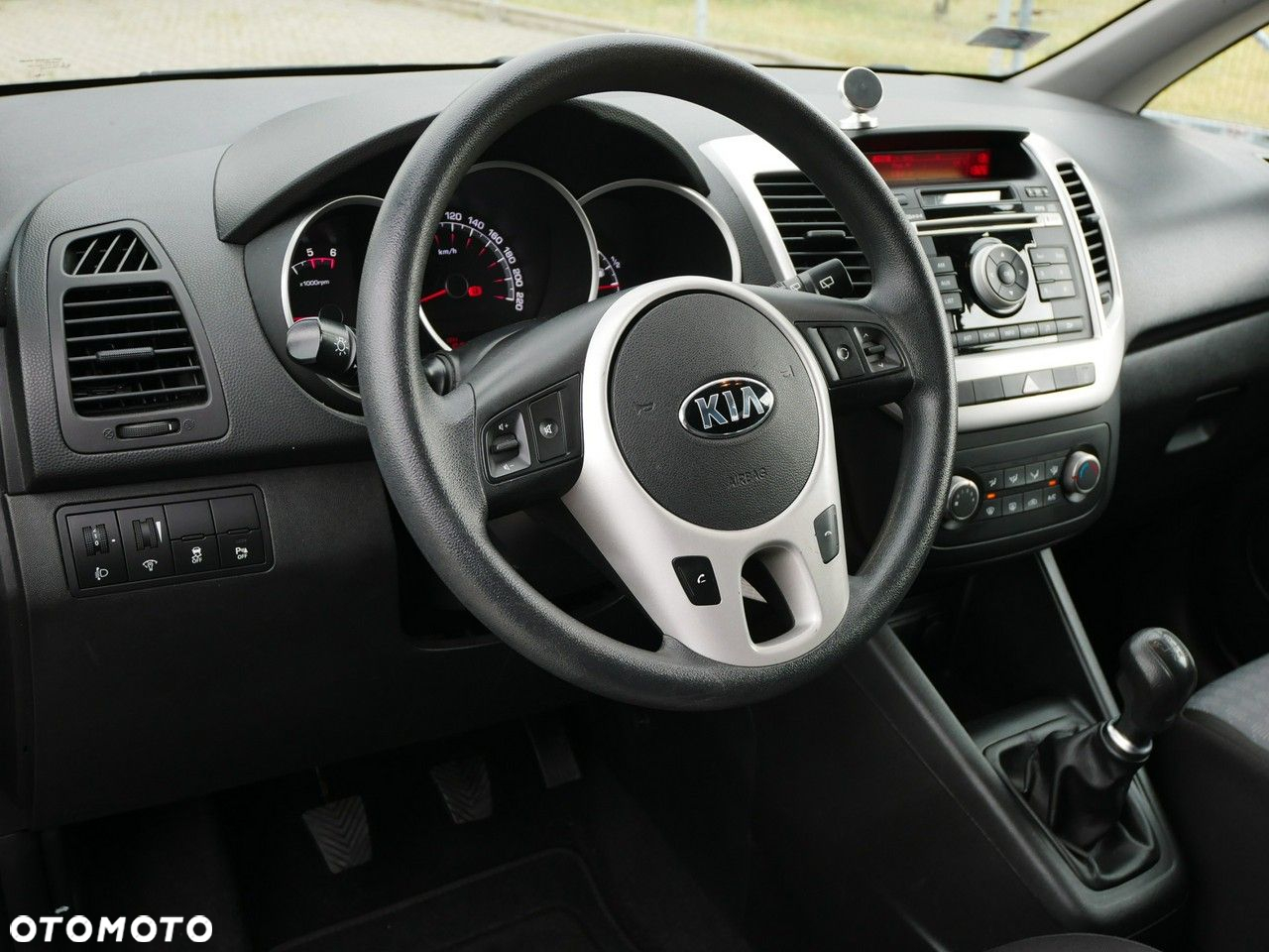 Kia Venga 1.4 CRDi 90 Attract - 13