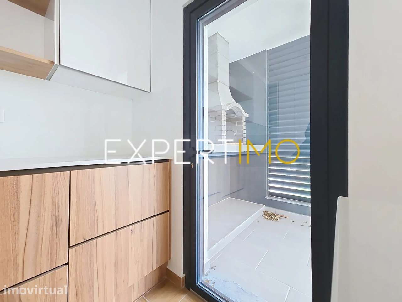 Apartamento T3 NOVO com garagem, arrecadação e piscina - Grande imagem: 3/41