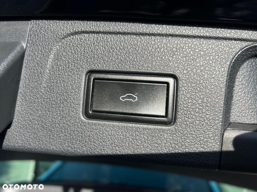 Volkswagen Passat - 23