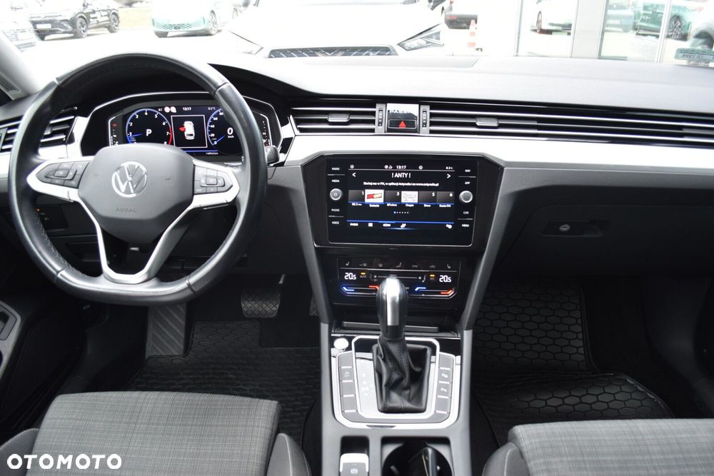 Volkswagen Passat 2.0 TSI Business DSG - 10