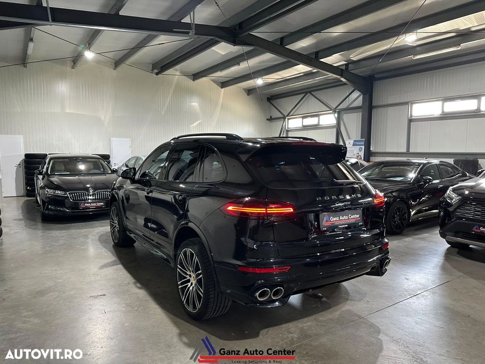 Porsche Cayenne Platinum Edition - 5