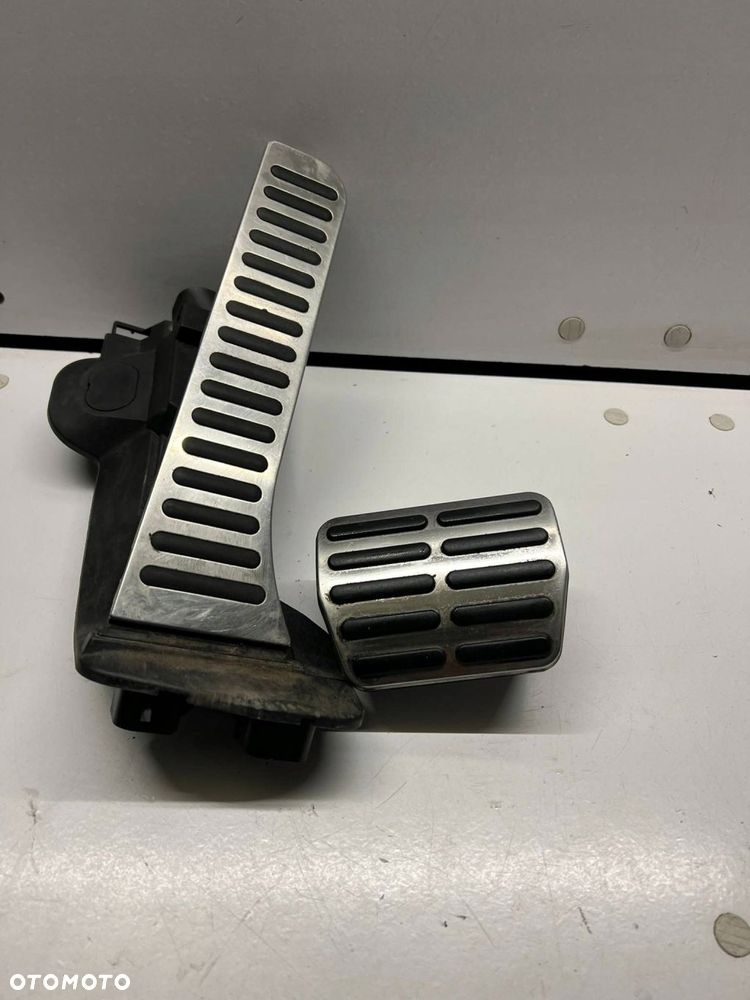 1K2 723 503 AF Pedał gazu Audi TT TTS Mk2 2008 - 1