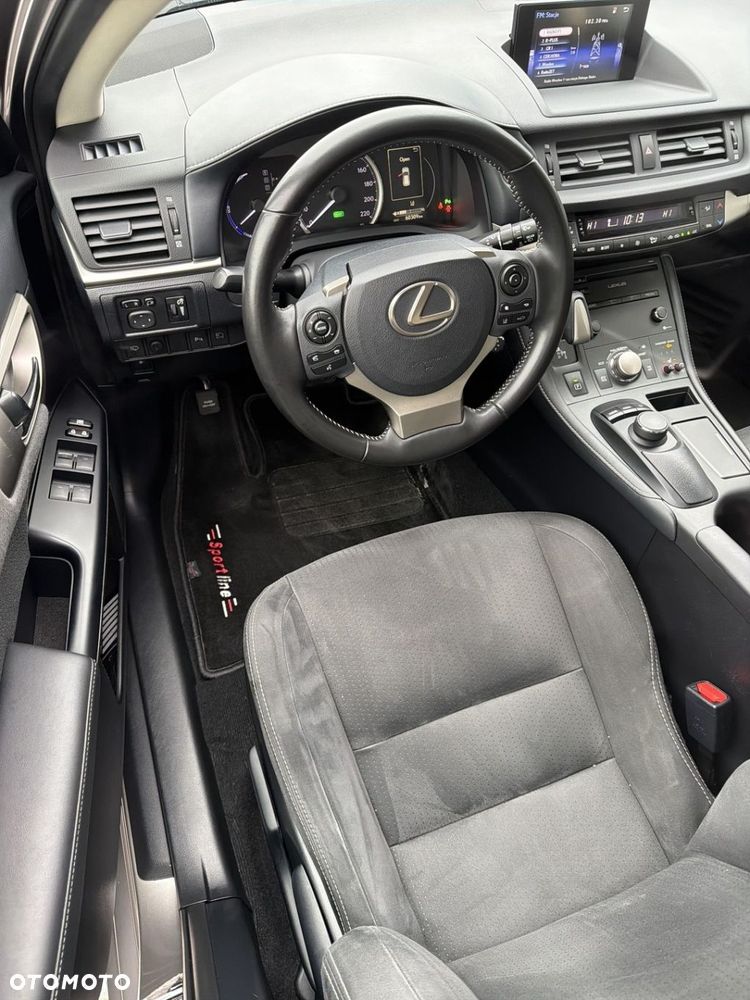 Lexus CT 200h Elegance EU6 - 9