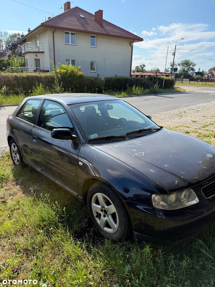 Audi A3 3-drzwiowe 1.9 TDI Attraction - 1