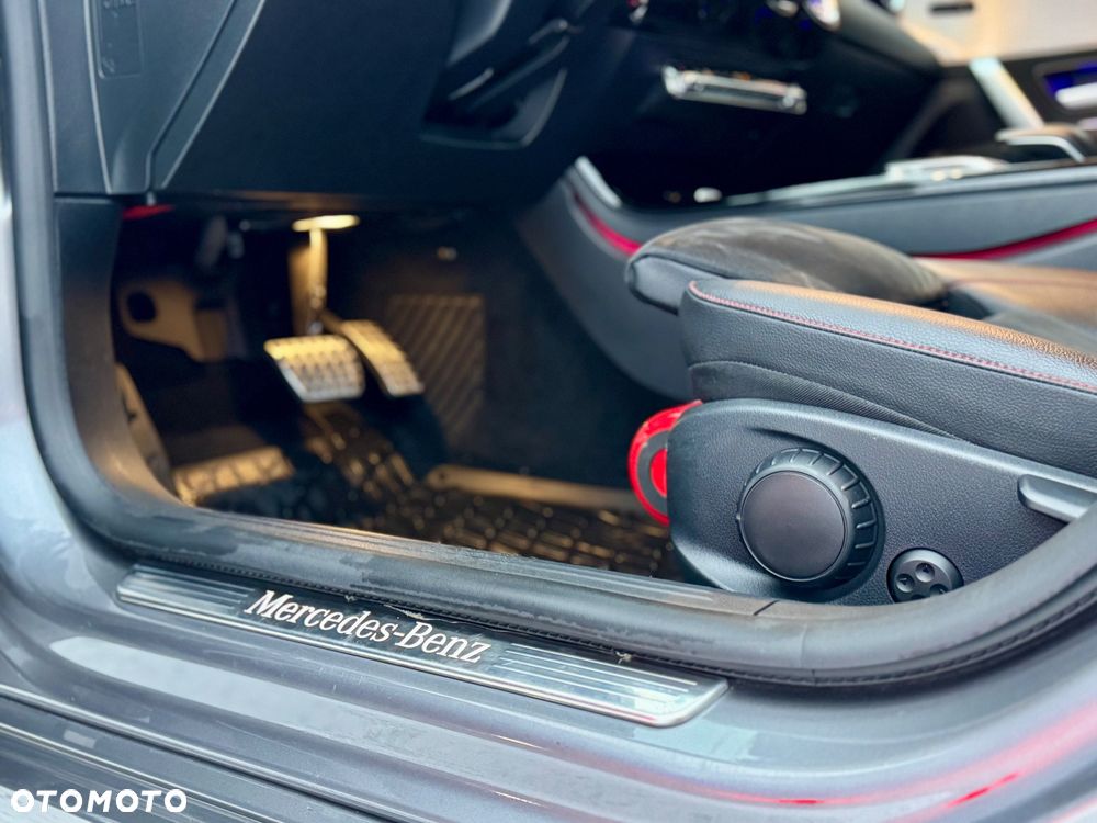 Mercedes-Benz CLA 200 AMG Line 7G-DCT - 27