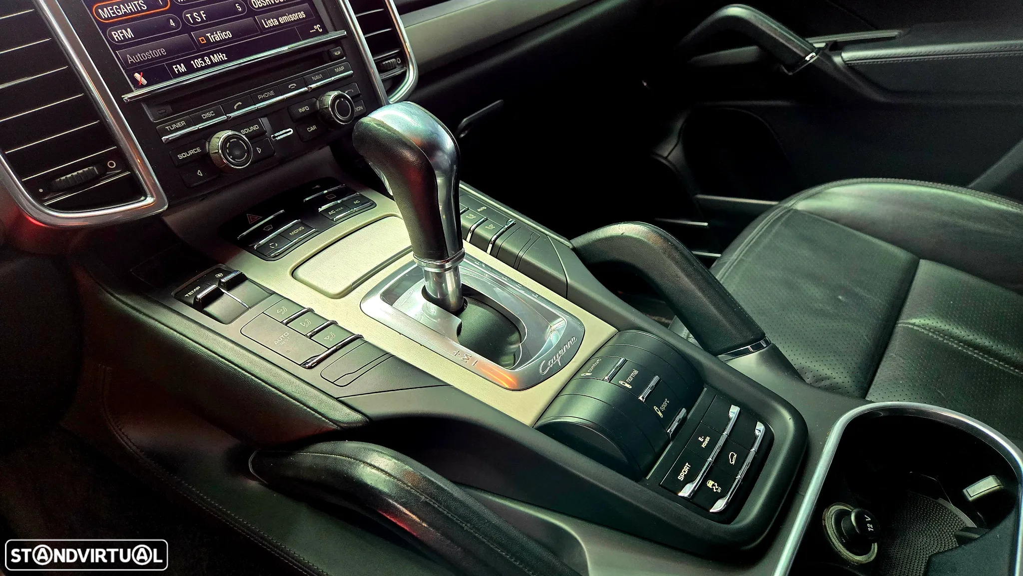 Porsche Cayenne S Hybrid - 16