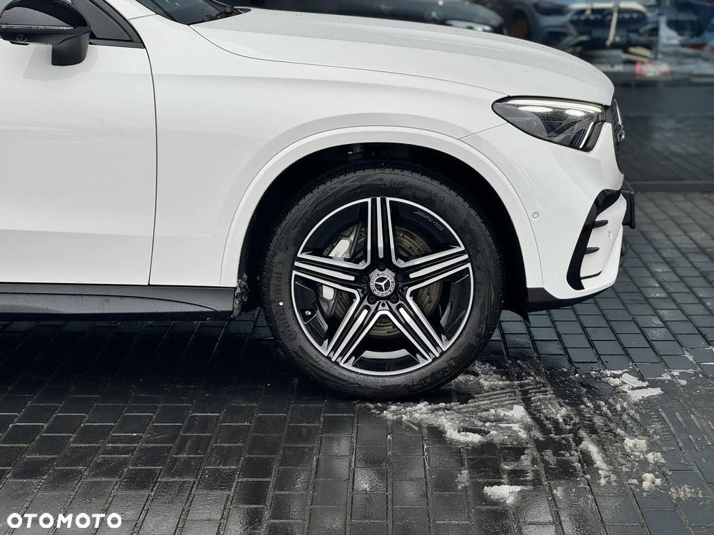 Mercedes-Benz GLC 220 d 4Matic 9G-TRONIC AMG Line Advanced - 8