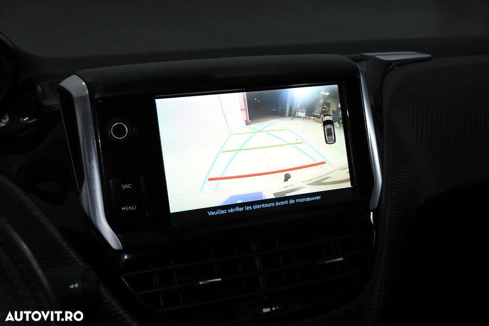 Peugeot 2008 PureTech 110 Stop&Start EAT6 GT-Line Edition - 17