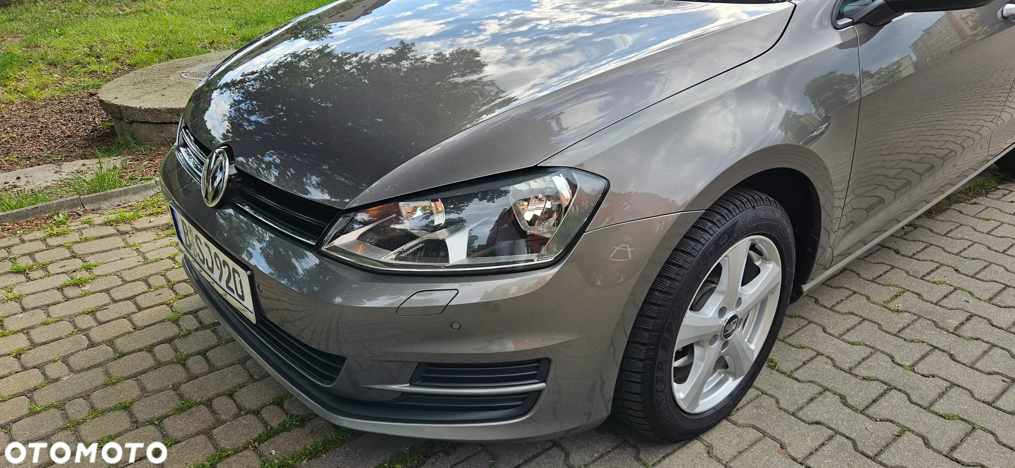 Volkswagen Golf VI 1.6 TDI BlueMot Comfortline - 14