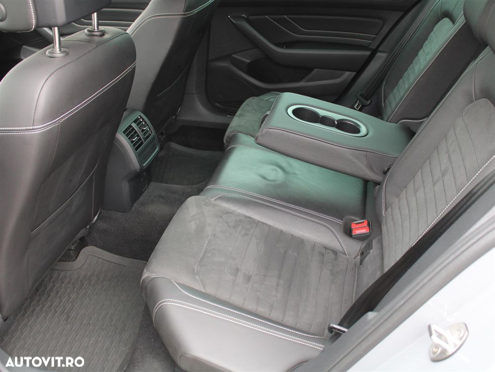 Volkswagen Passat 2.0 TDI 4Mot DSG Highline - 12