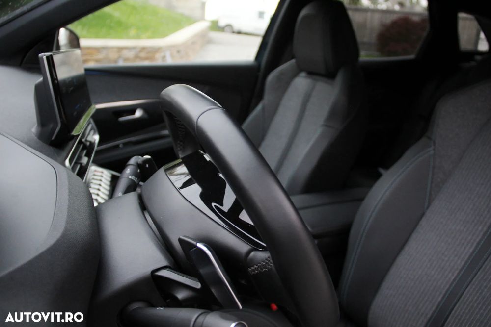 Peugeot 3008 BlueHDi 130 Stop & Start EAT8 Allure Business-Paket - 16