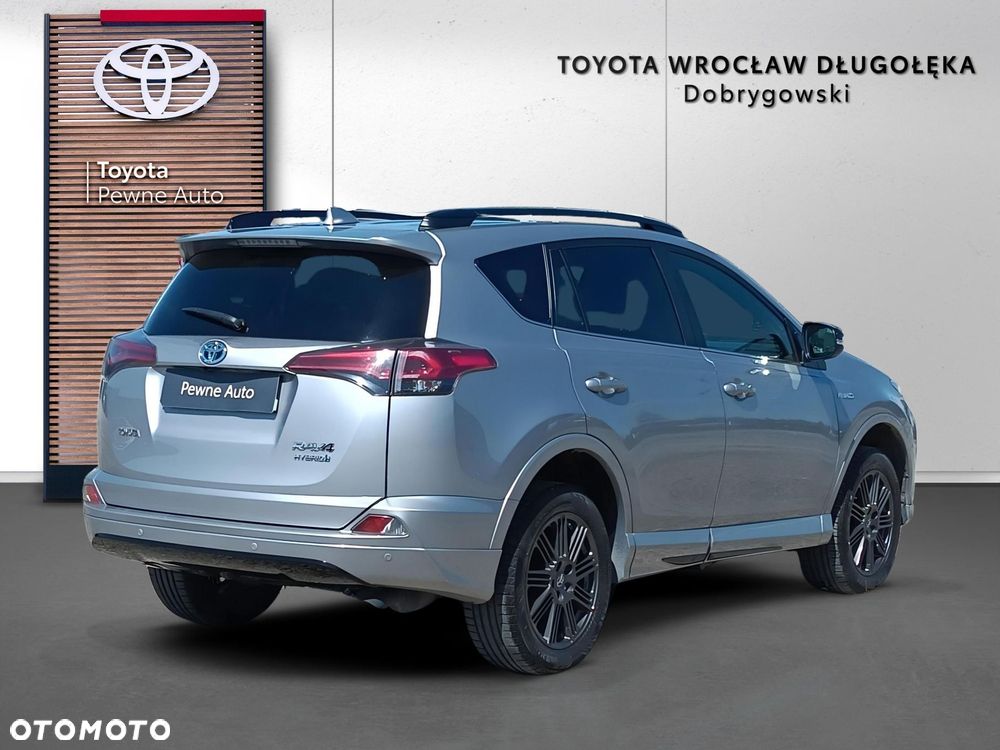 Toyota RAV4 - 7