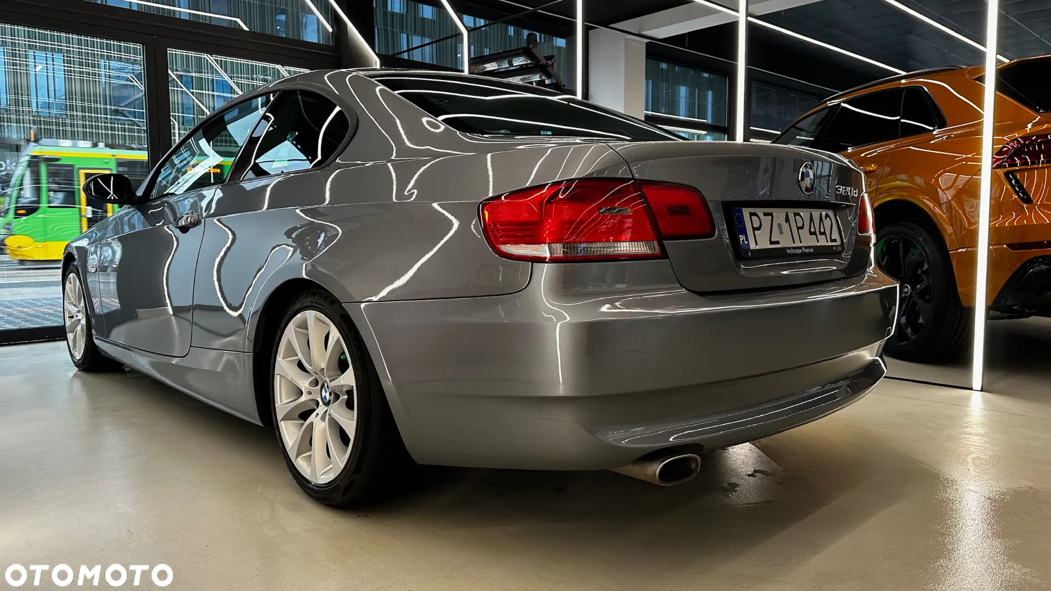 BMW Seria 3 320d Coupe - 12