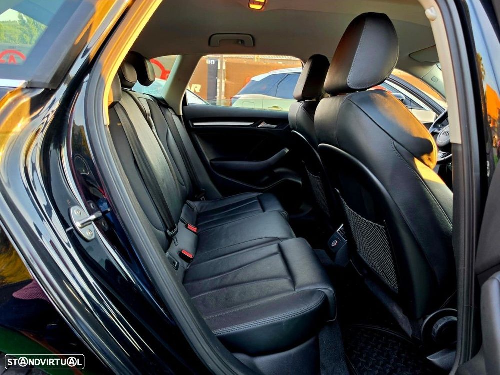 Audi A3 Sportback - 8