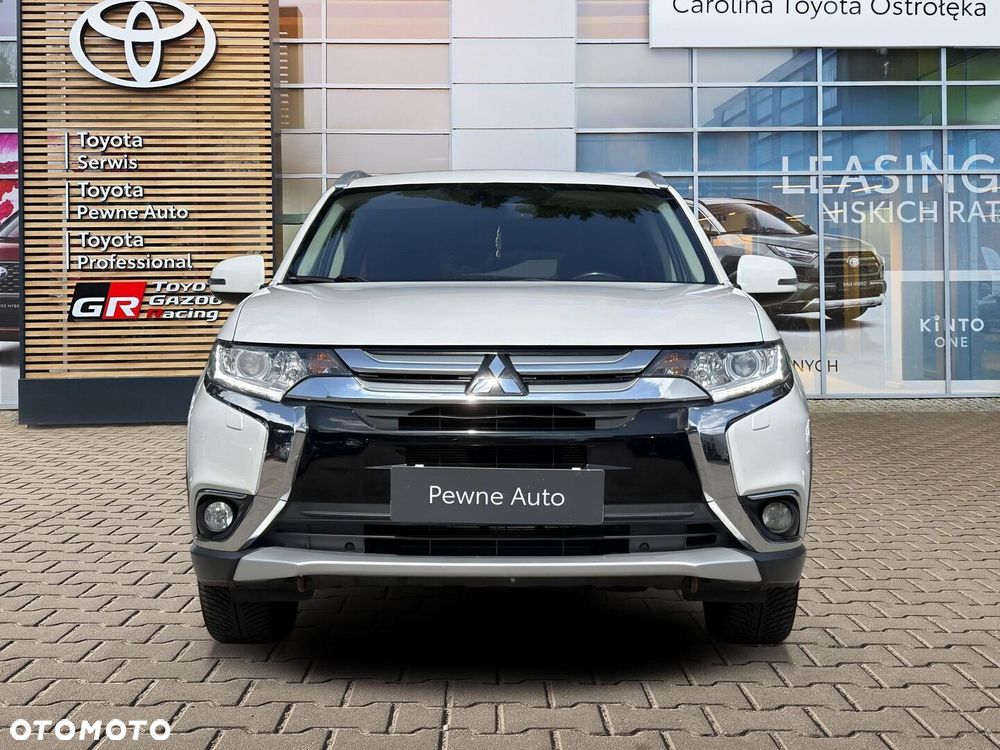 Mitsubishi Outlander 2.0 Intense 4WD CVT - 9