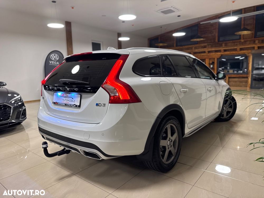Volvo V60 D3 Geartronic Kinetic - 4