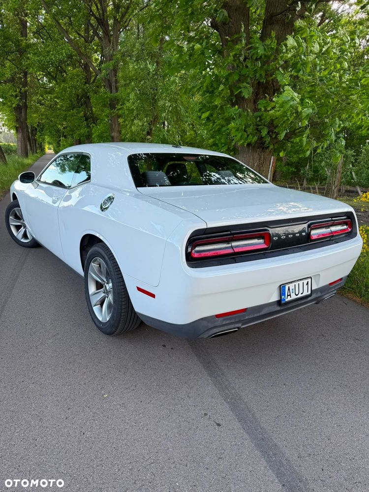 Dodge Challenger Automatik SXT Plus - 5