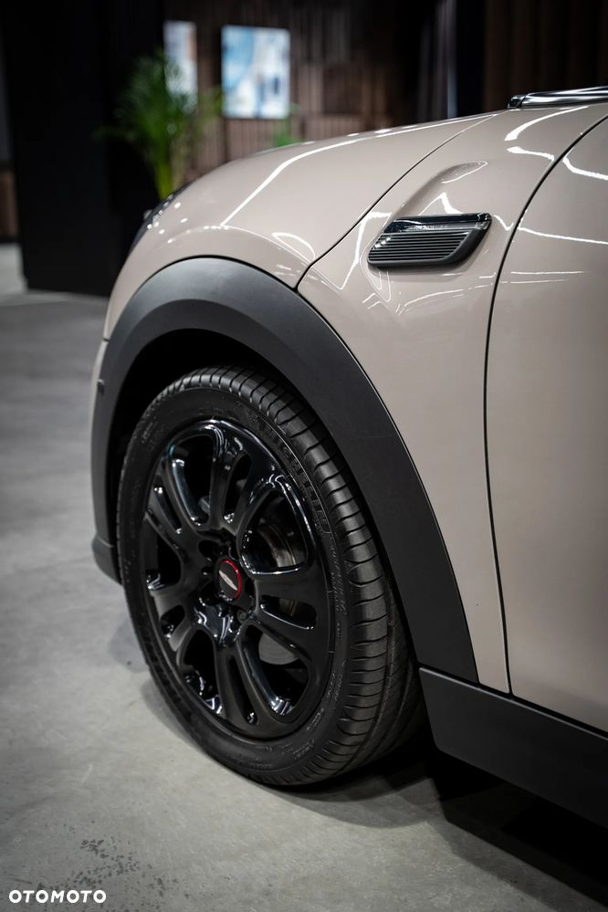 MINI Cooper Classic Trim - 11