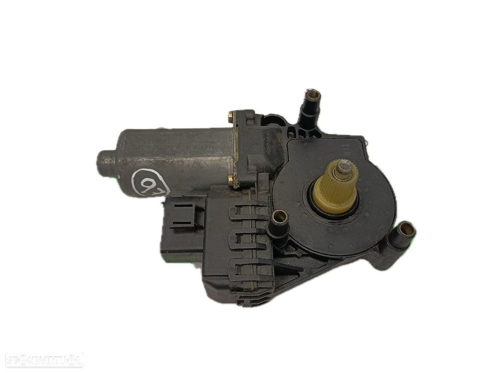 Motor Elevador Frente Direito Audi A6 Avant (4B5, C5) - 1