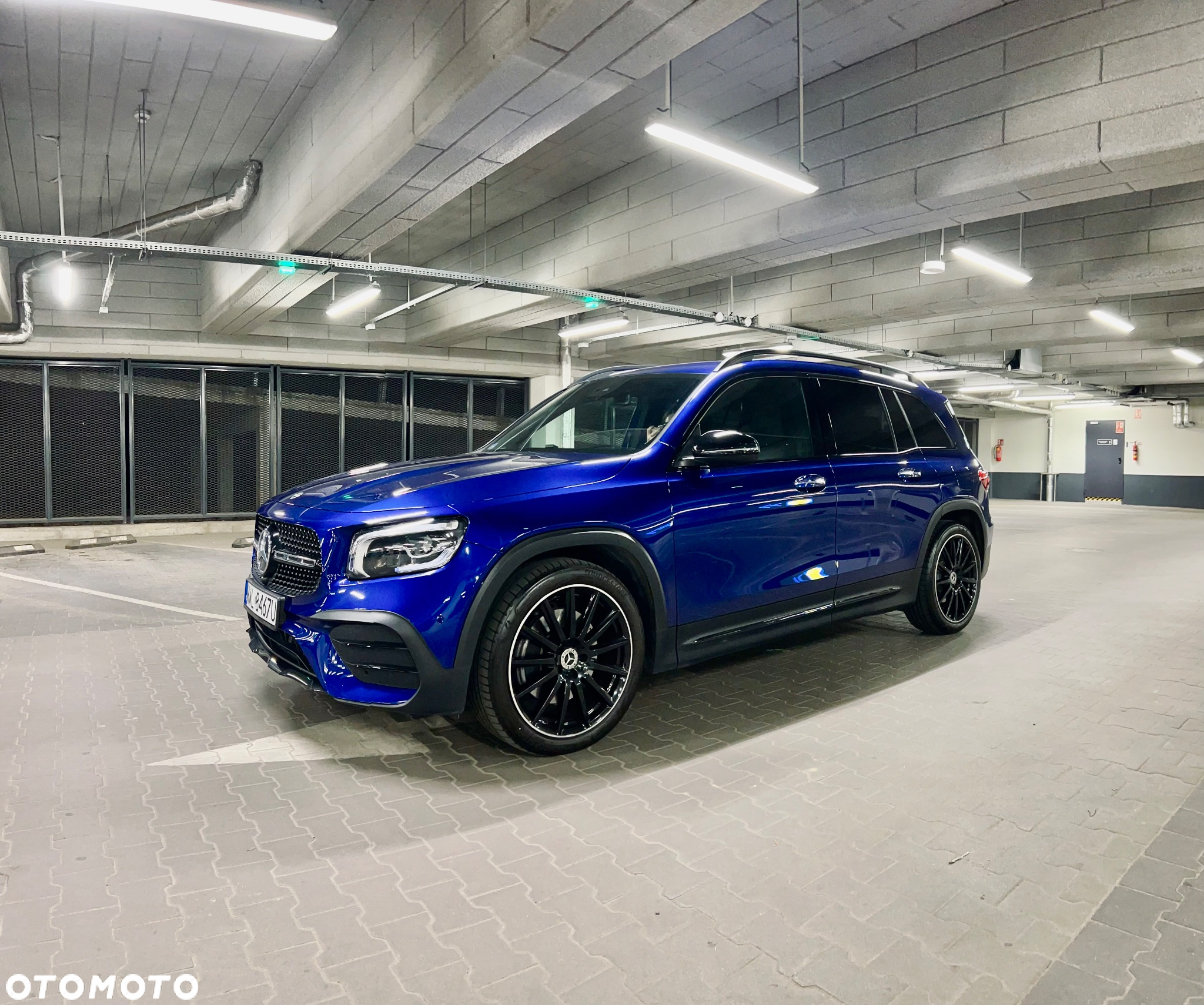 Mercedes-Benz GLB 250 4-Matic AMG Line 8G-DCT - 16