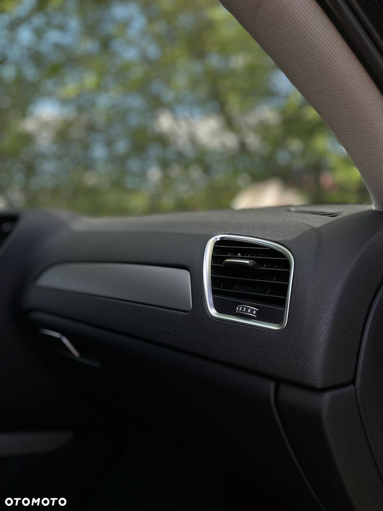 Audi A4 Avant - 11