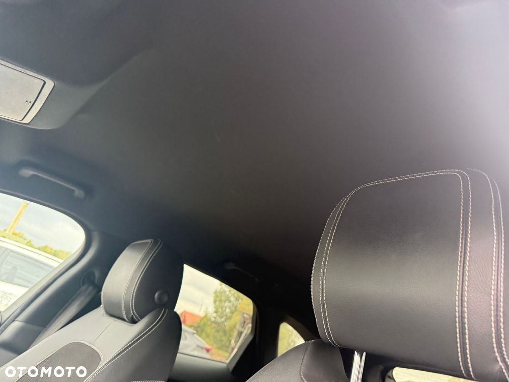 Jaguar F-Pace 2.0 i4D AWD R-Sport - 17