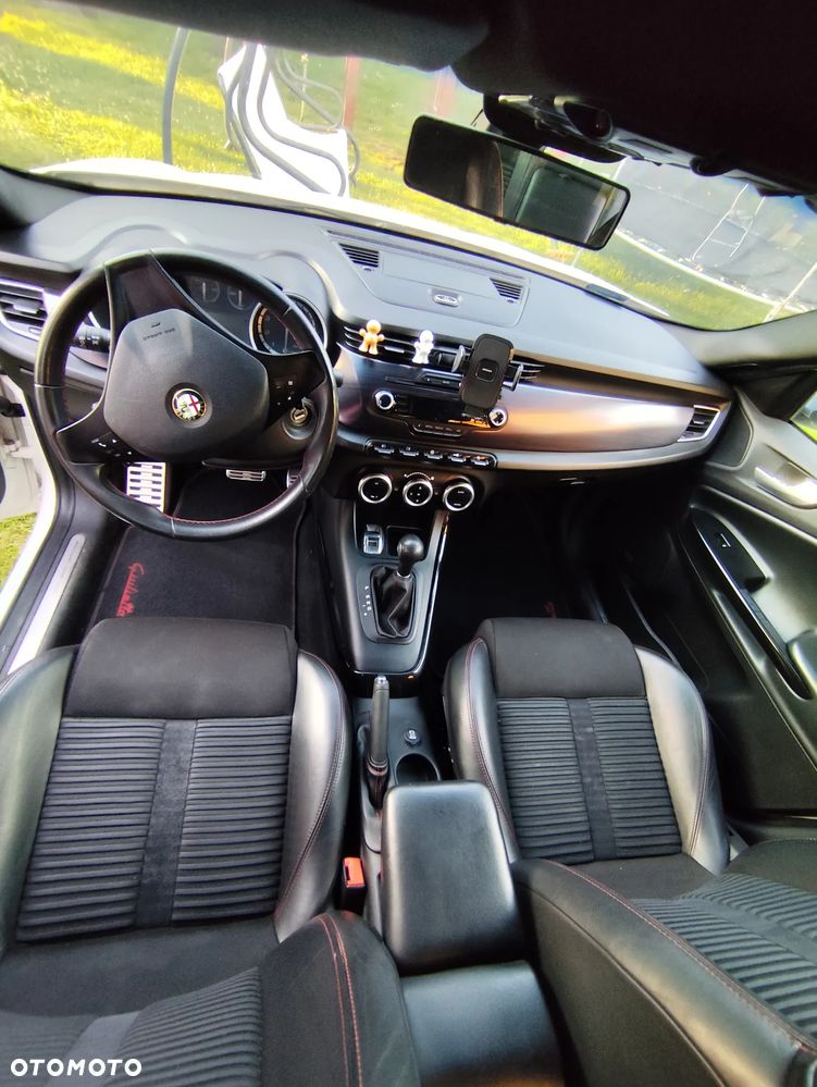 Alfa Romeo Giulietta 1.4 TB MultiAir Distinctive TCT - 6