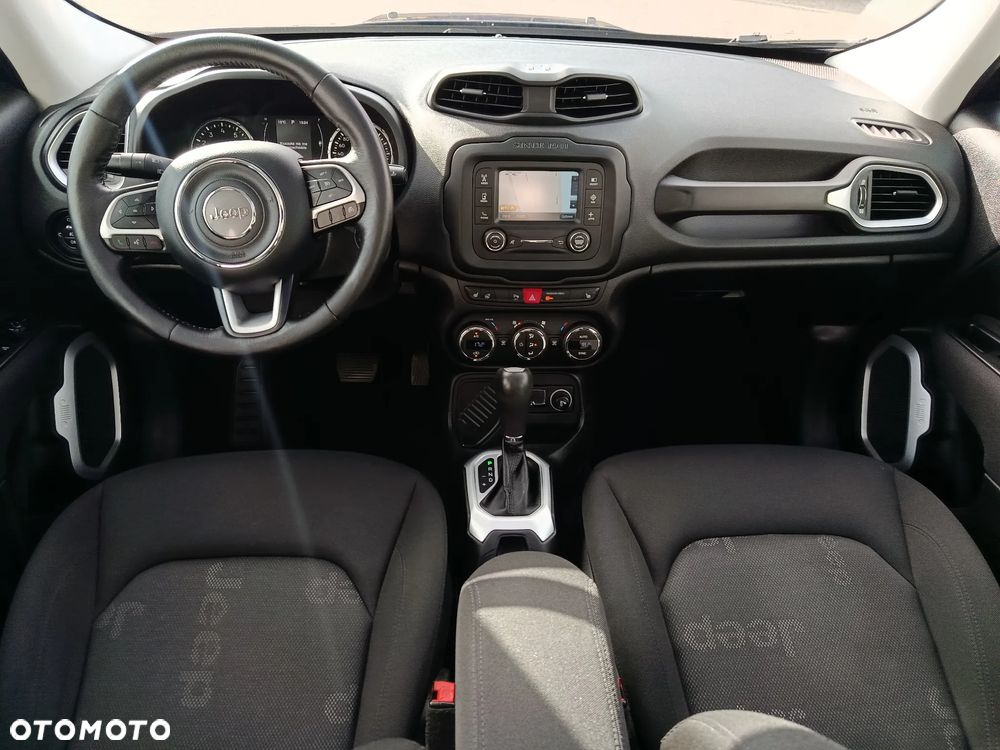 Jeep Renegade 1.4 MultiAir DSG Longitude - 28